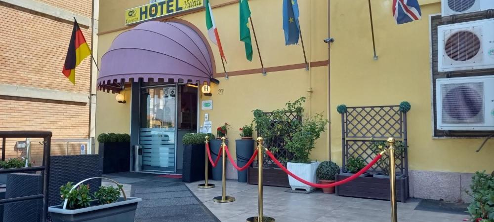 Hotel Violetta Parma Buitenkant foto